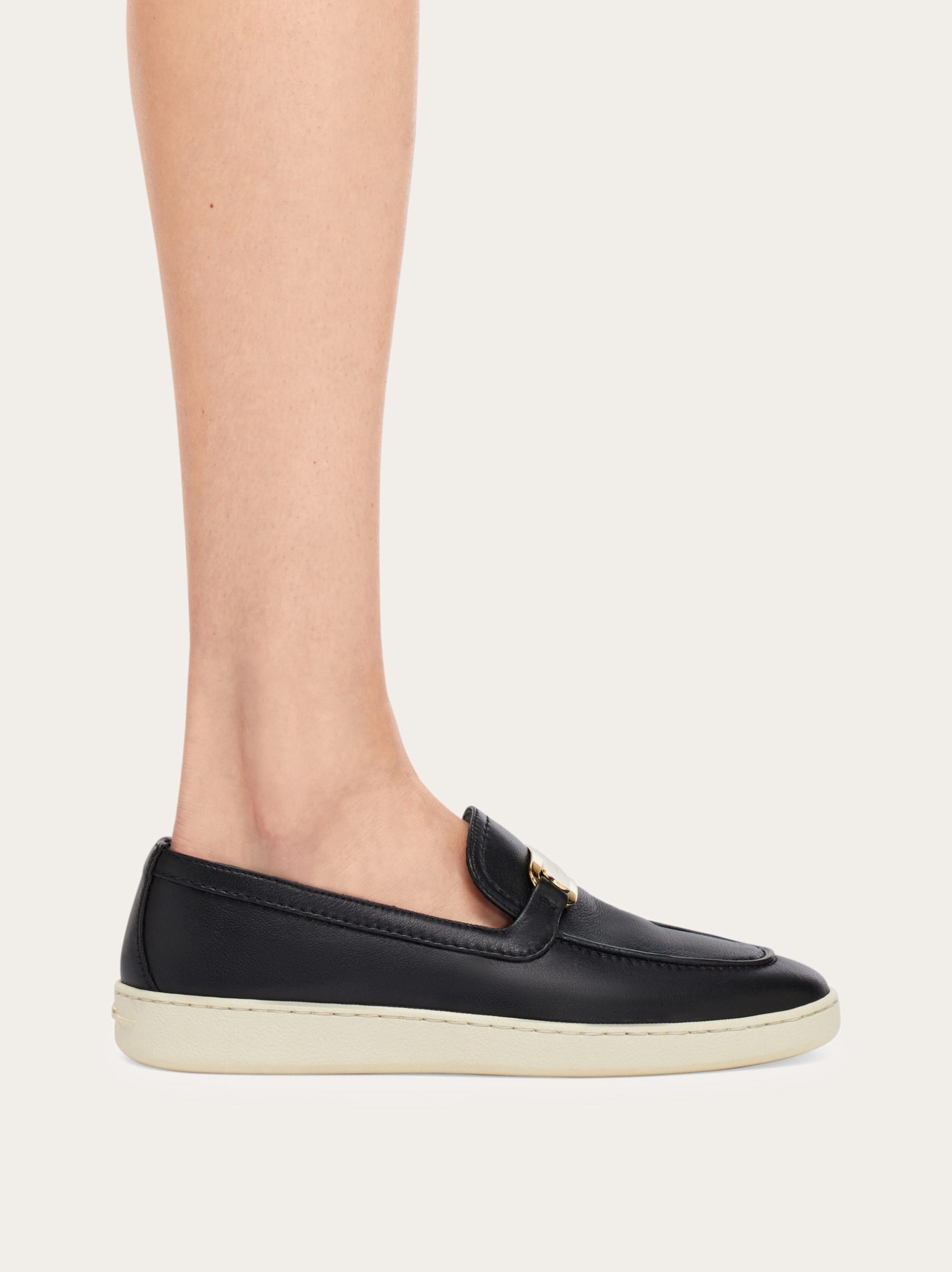 Ferragamo New Vara buckle slip on - Image 5